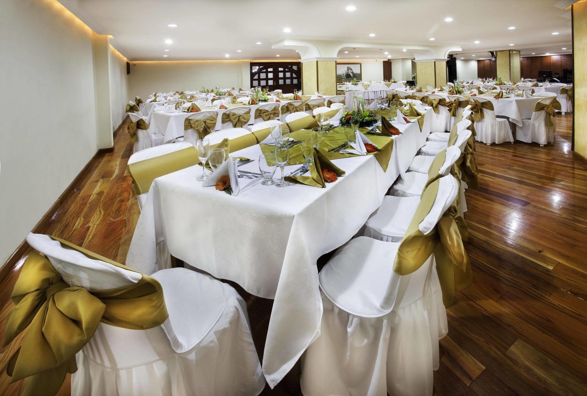 Hotel Fernando Plaza Pasto Extérieur photo