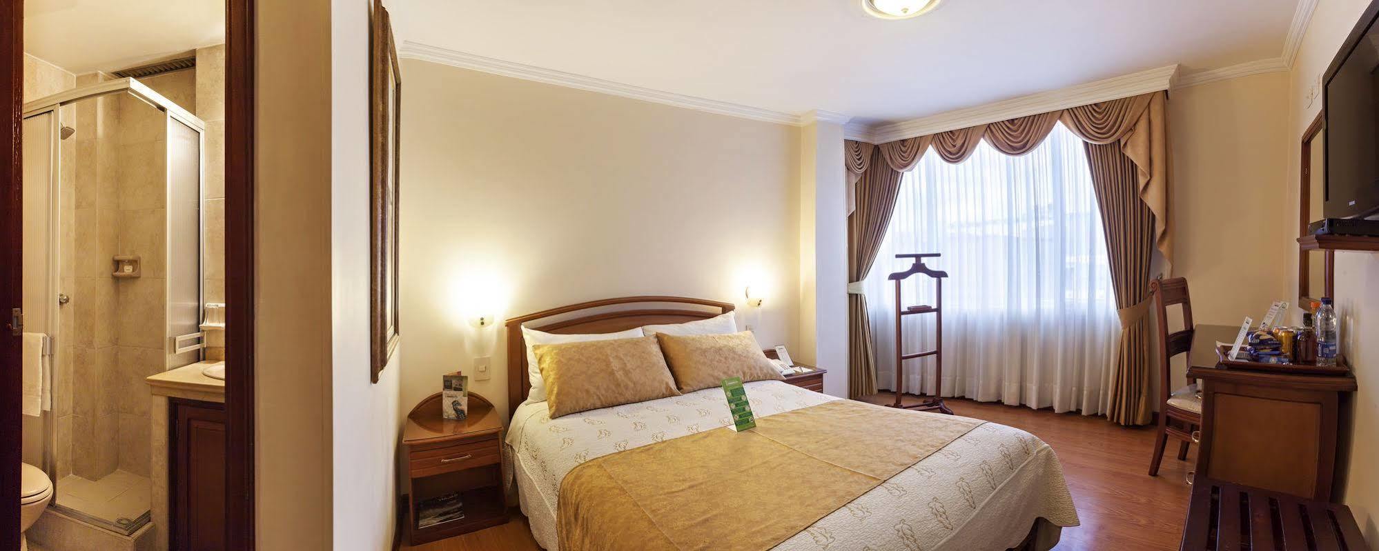 Hotel Fernando Plaza Pasto Extérieur photo